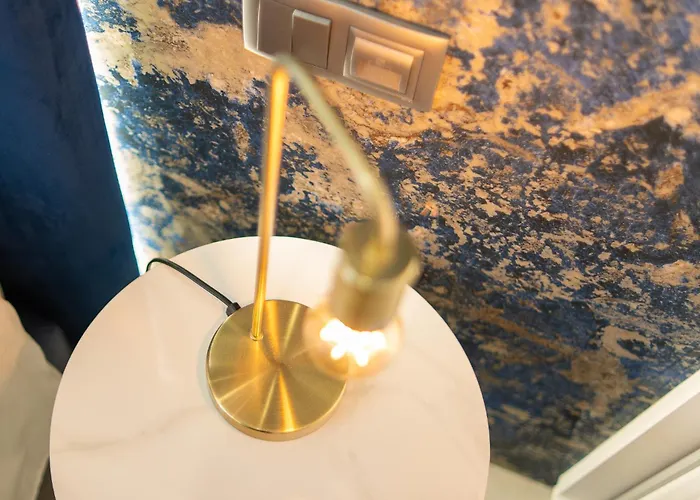 Safira 101 * 丰沙尔